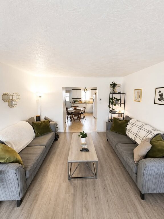4 ½ À LOUER – STATIONNEMENT INCLUS | 3311210