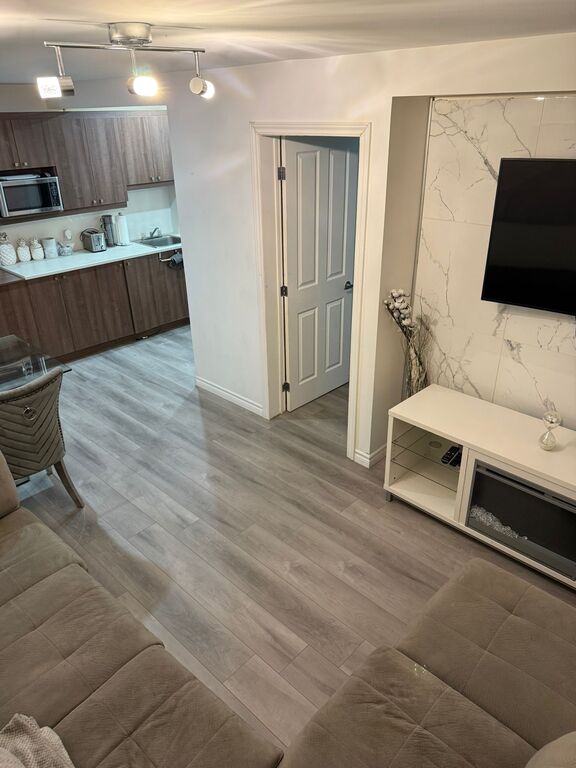 Superbe Logement Meublé Tout Inclus | 3311281
