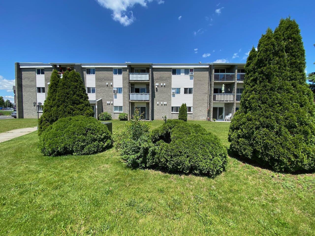 Two-Bedroom (4.5) - 759 Rue Bussière, Granby | 3311339
