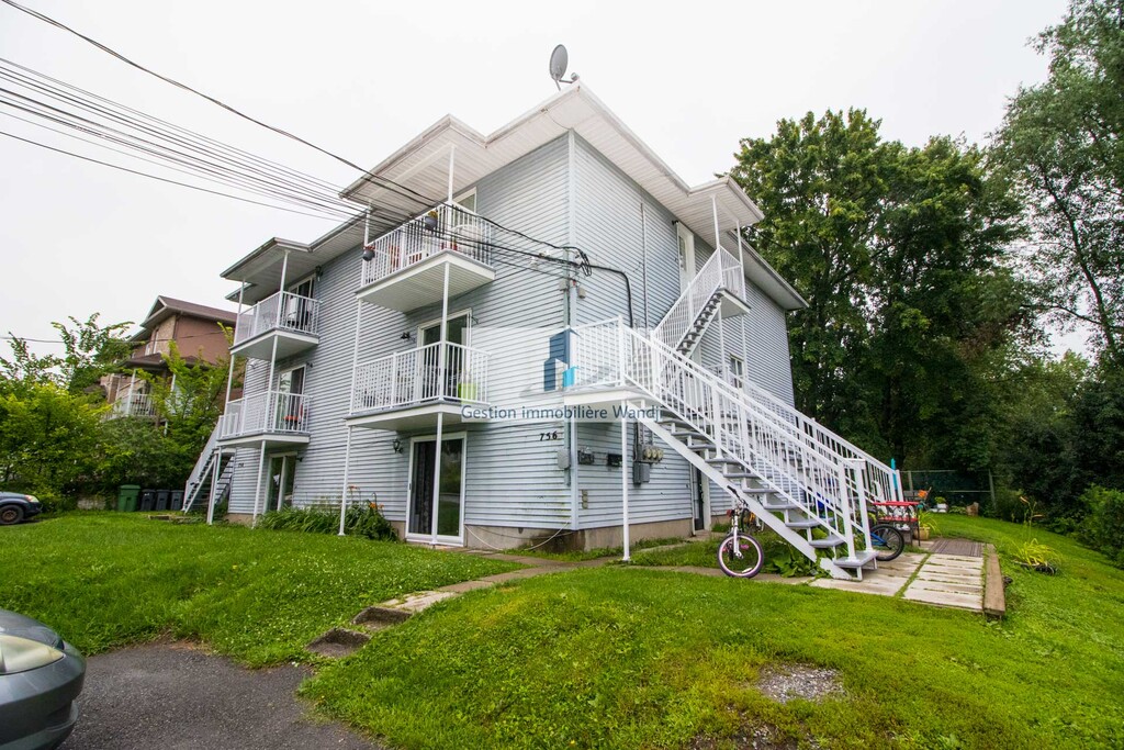 Bel Appartement - 1-756 Rue Notre-Dame | 3311353