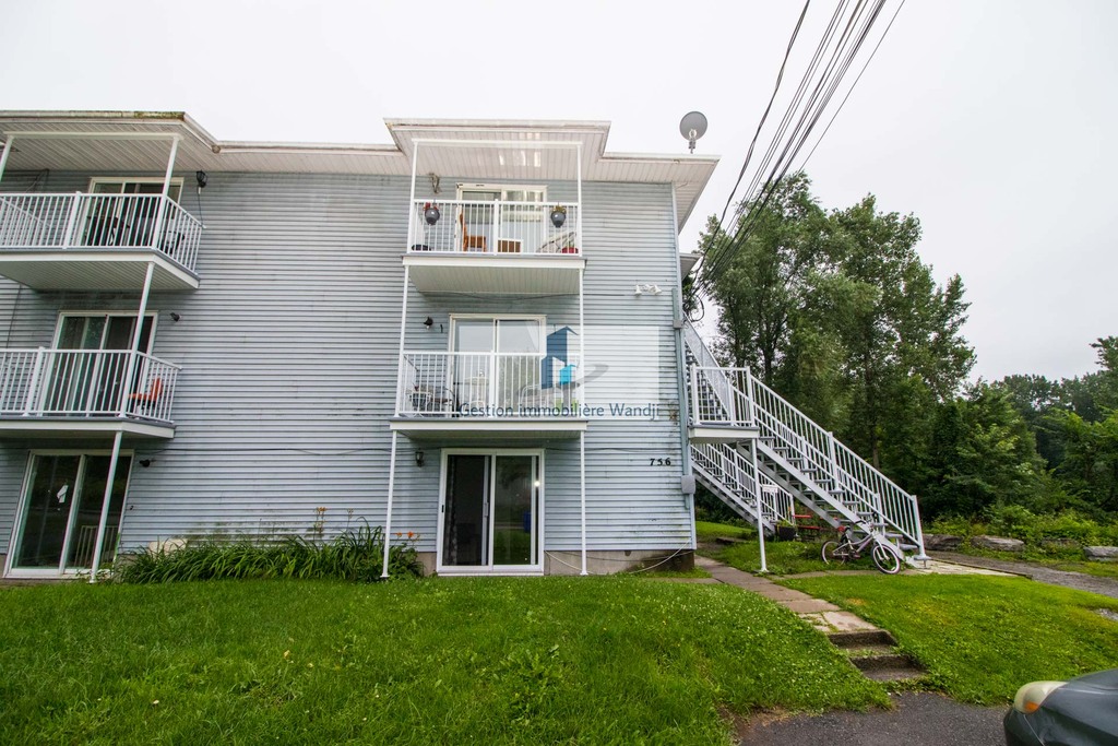 Bel Appartement - 1-756 Rue Notre-Dame | 3311353