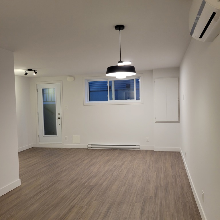 Appartement/logement à Louer | 3311365