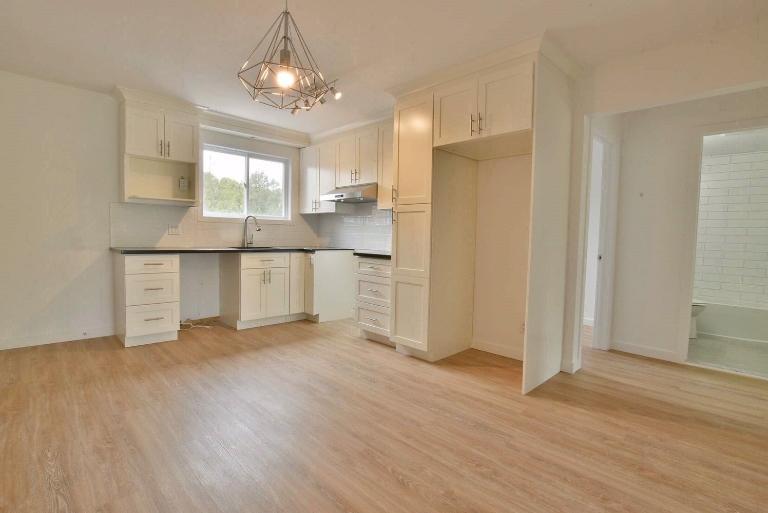 2 CH - 1 SDB - Sainte-Julie - $1,700 /mo | 3311497