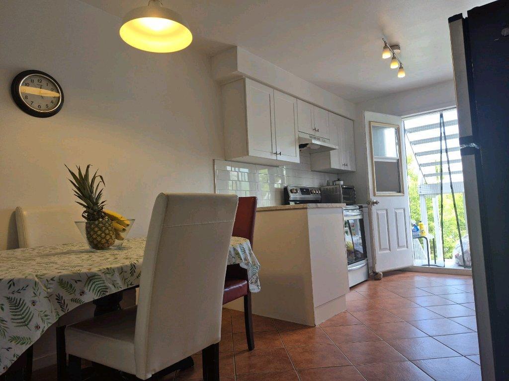ANJOU – Magnifique et très grand 5 ½ à louer | 3311500