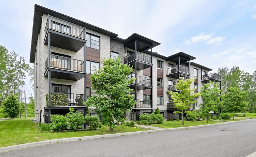 Logement/condo à louer | 3311503