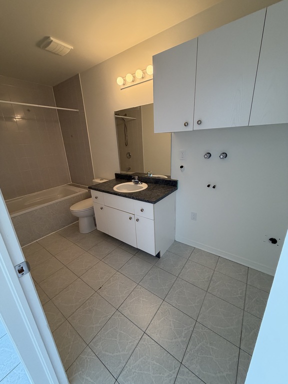 4 1/2 à Louer Très Bien Situé à Vimont | 3312282