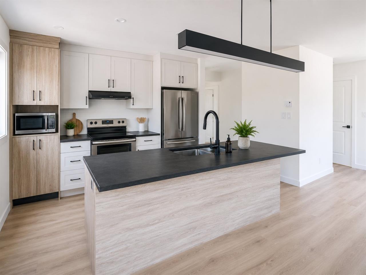 Appartement Saint-Zotique À Louer | 3312694
