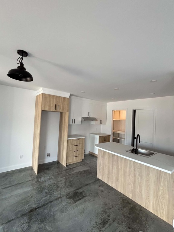 Appartement Neuf De Luxe 4 1/2 | 3312729