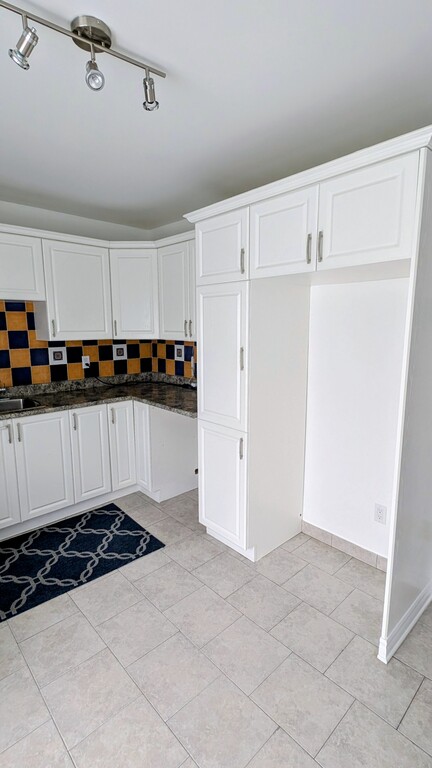 4 ½ Sur L’avenue André-Grasset, | 3312813