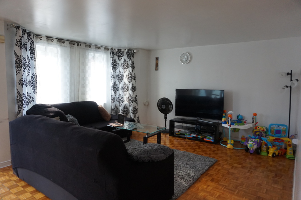 Beau 41/2 à Louer Ahuntsic-Cartierville | 3312814