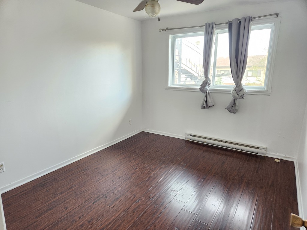 Grand 4 ½ Lumineux – 2e étage - Anjou | 3312825
