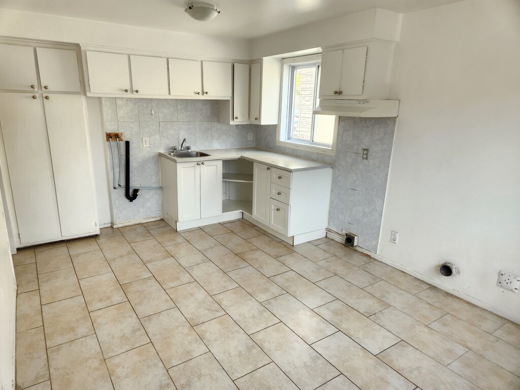 Superbe 4 ½ Lumineux à Anjou | 3312826