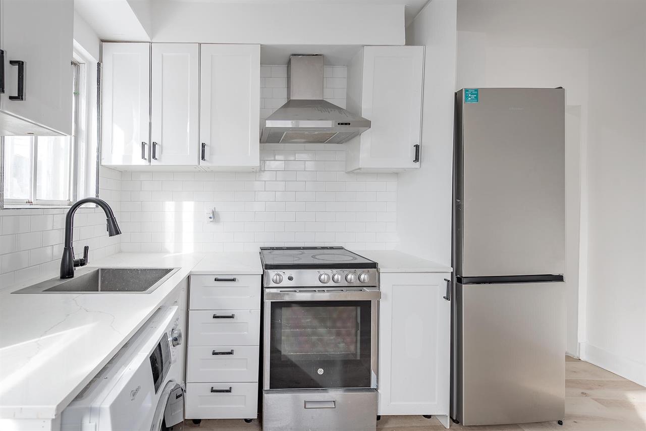 Rue Du Quesne Cadillac | 3312873