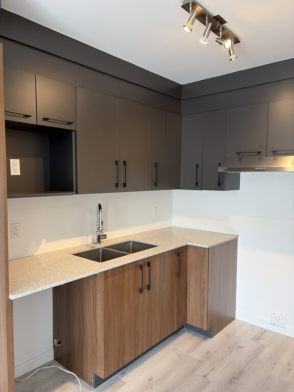MODERNE 41/2 | 3312889