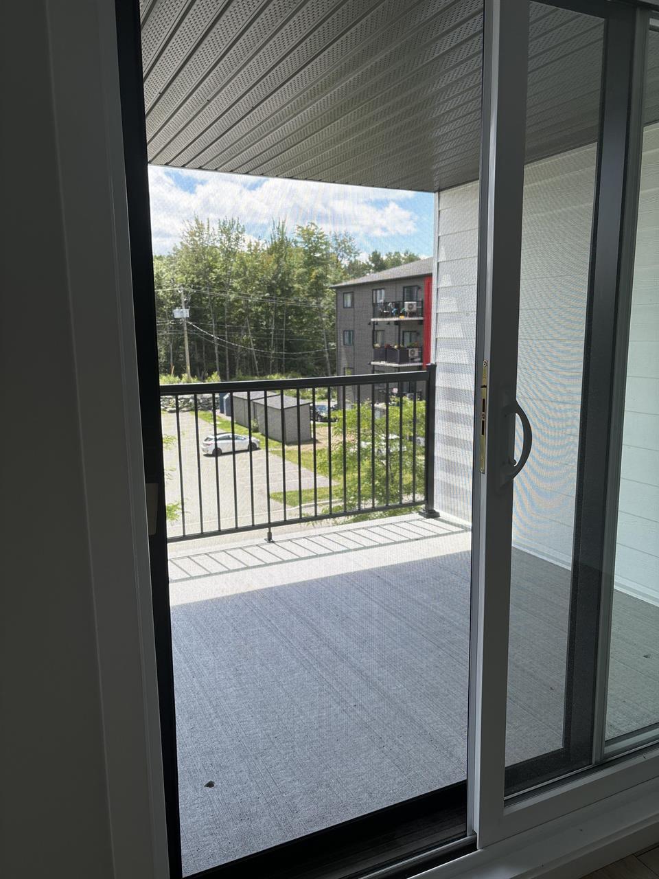Immeuble - 909-931 Lamarche Spacieux 4 1/2 à Louer | 3312892
