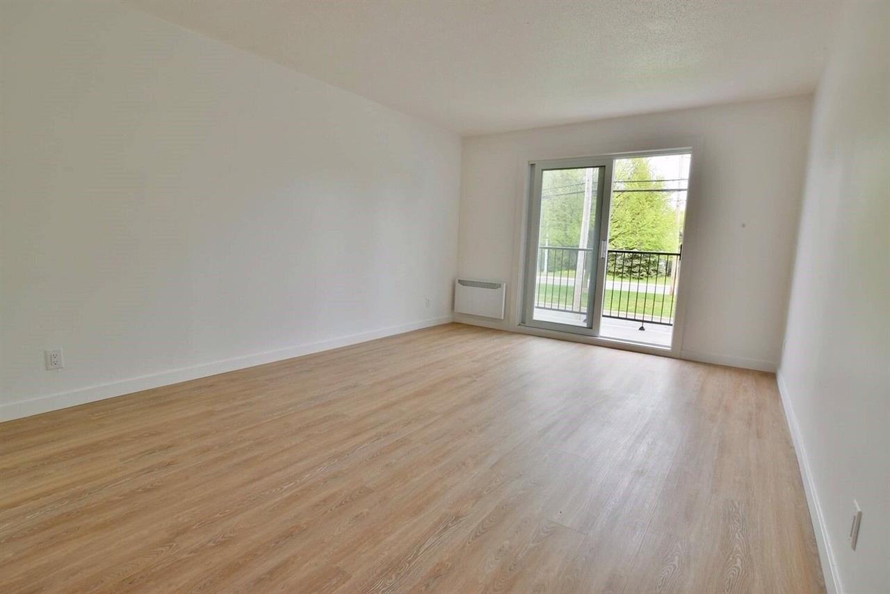 2 CH - 1 SDB - Sainte-Julie - $1,600 /mo | 3312986