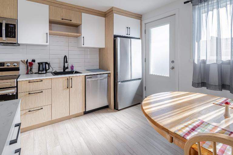 3 CH - 1 SDB - Québec - $1,870 /mo | 3313091