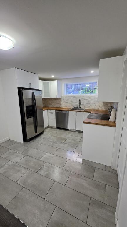 Logement Complètement Rénové - 4 1/2 | 3313557
