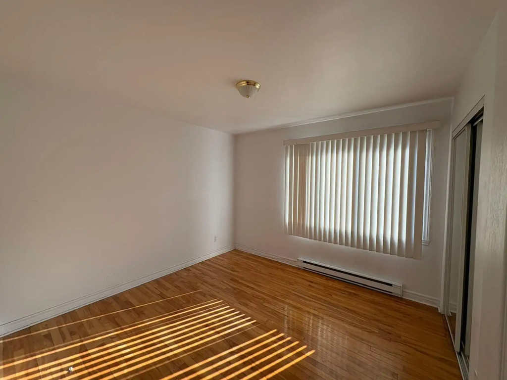 GRAND 5 1/2 | 3313606