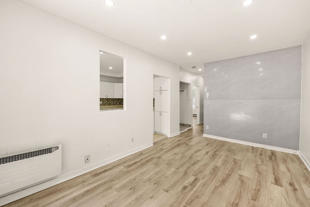 Renovated 4½ Apartment | 3313639