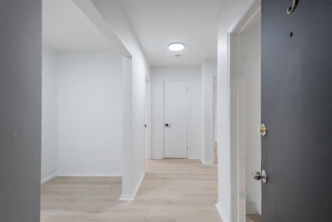15e Avenue 14e Avenue | 3313640