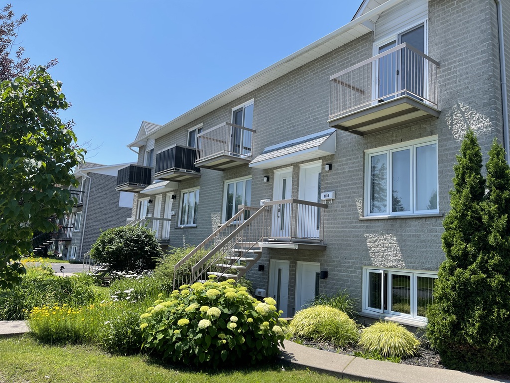 Magnifique 5 1/2 Rénové | 3313682