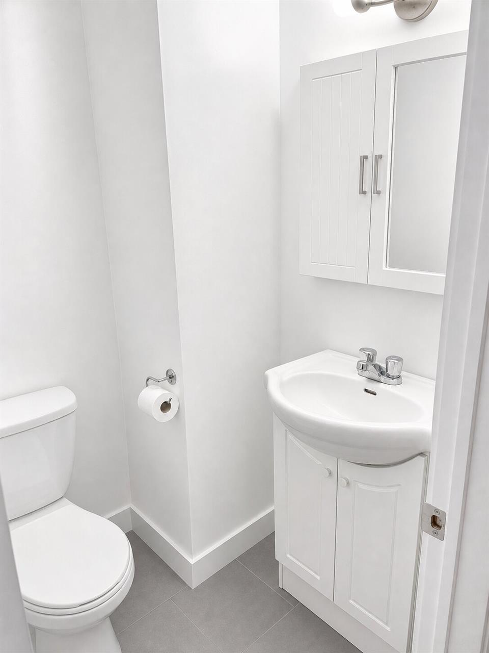 3 CH - 1 SDB - Montréal - $1,700 /mo | 3313712
