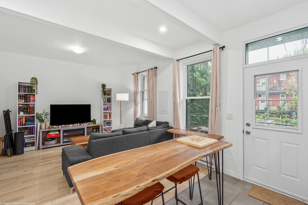 Hochelaga - Superbe 4 1/2 Avec Parking | 3313771