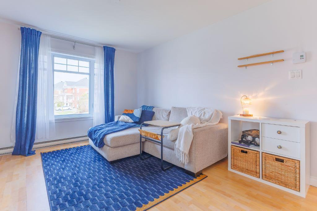 Condo à louer Candiac | 3314203