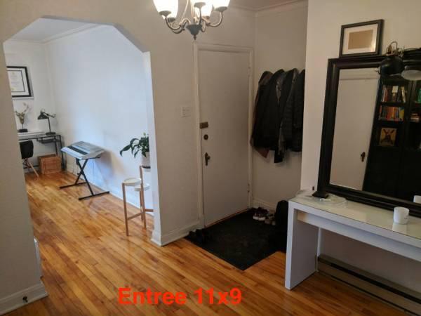 NDG, beau, tres grand 3 ½ Metro Snowdon, Villa Maria, Septembre Tres grand 3 1/2 + den - Env. 800pc. 1er étage. | 3314219