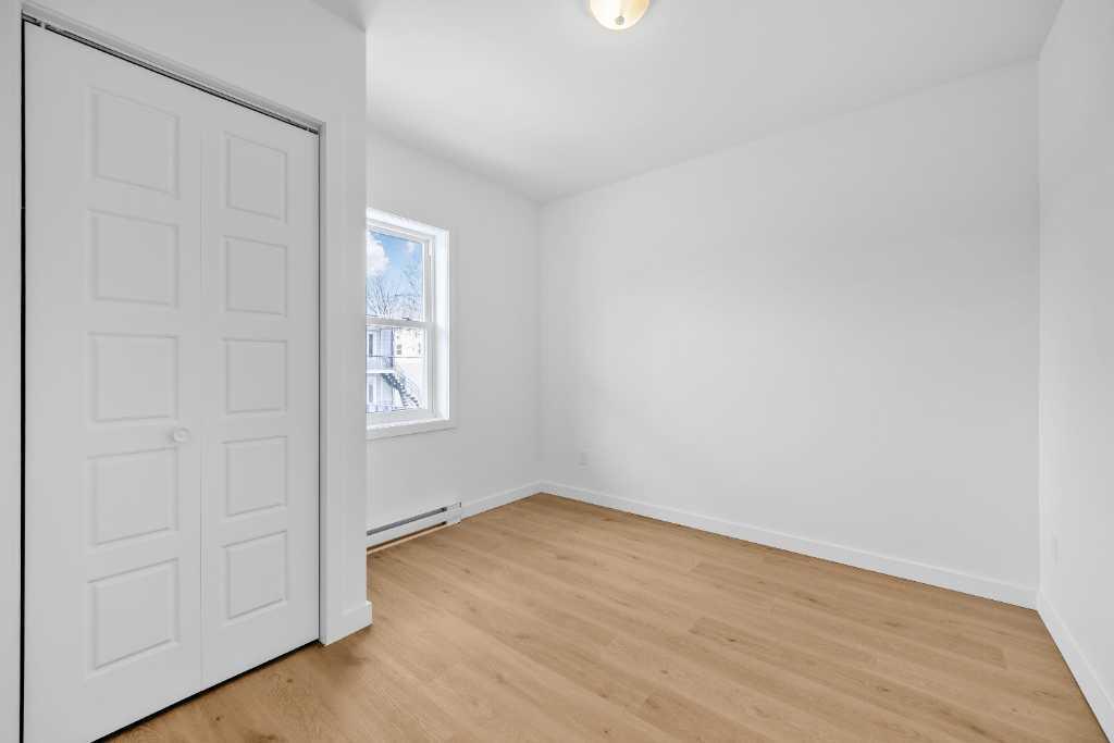 5 1/2 Rénové à Louer 1er Août | 3314672