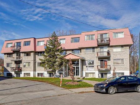 Appartement 1 chambre à louer Pointe-Claire à Southwest One