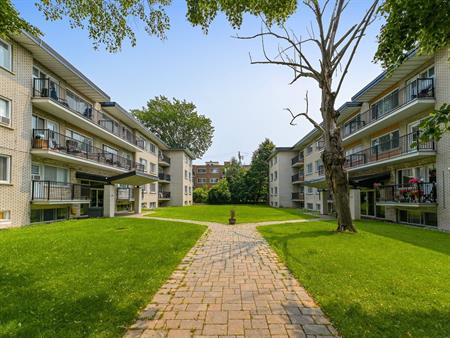 ONE BEDROOM - 435-455 AVENUE ROY, DORVAL