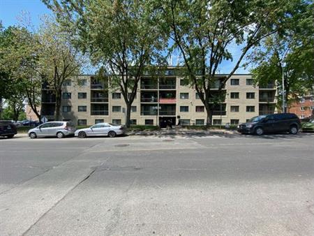 1 bedroom apartment of 495 sq. ft in Montreal-Nord