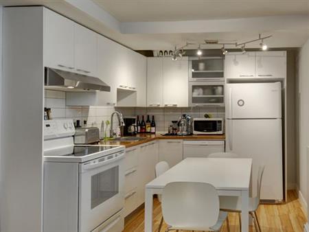 Rent 4 bedroom apartment in Québec