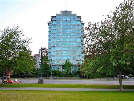 Available November 1- Pet Friendly Unfurnished 1 Bedroom@1889 Alberni