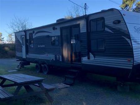 2 bd/ 1 bath RV for winter rental