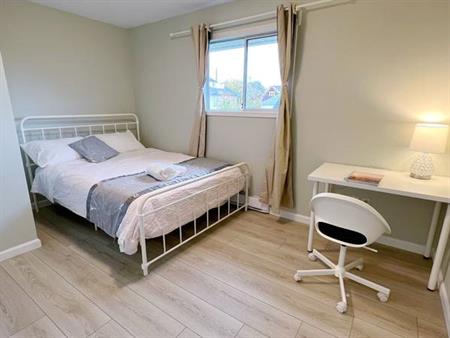 1 private room from Sep 1st close to Downtown Nanaimo and VIU
