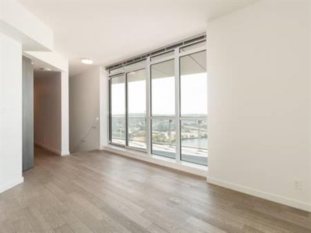 Stunning Views from this 2 Bed + Den! ACS #3005