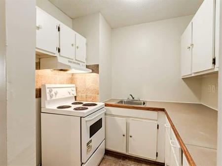 1 bedroom apartment of 505 sq. ft in Brooks