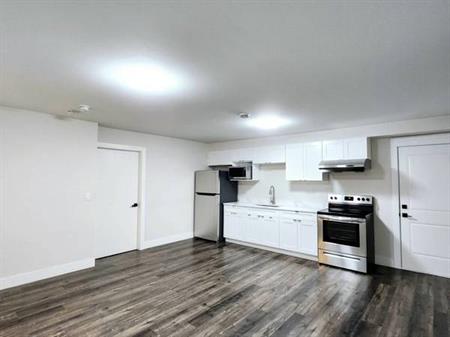Special 1 Bed 1 Bath Suite On a quiet street, ALL INCLUDE @ Coquitlam