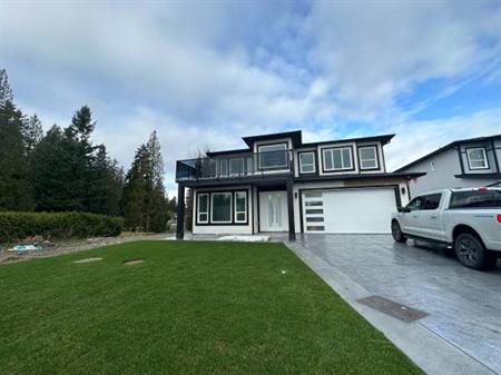Brand New Upper In Mission!