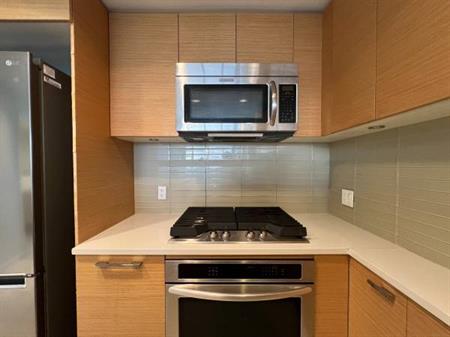 Spacious 2 bed 2 bath Well Located Unit in the Heart of Coquitlam