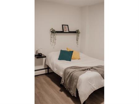 Rent 1 bedroom student apartment in Vancouver