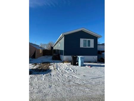 3 bedroom house of 1194 sq. ft in Fort Mcmurray