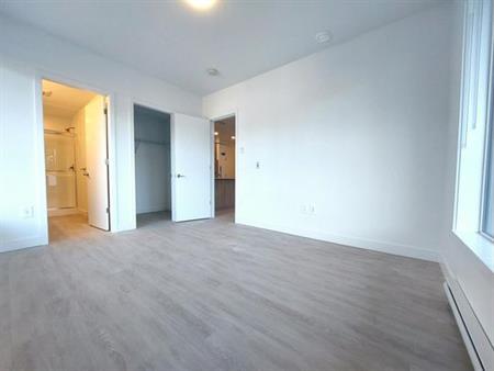 2 bedroom apartment of 947 sq. ft in Victoria