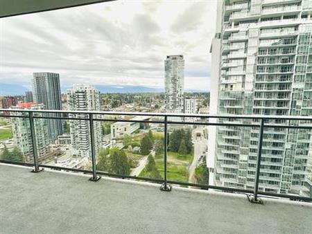 $1,950 / 1br *Surrey Central*1 Bed 1 Bath High Rise Apartme