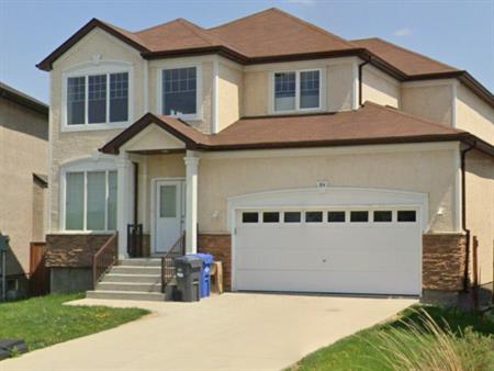 Spacious 2,500 sq ft 3-bedroom home for rent - Immediate Availability - in the Southpointe - Waverly West Neighbourhood | 304