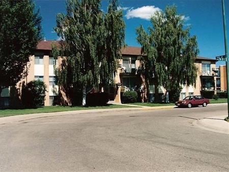 Elk Apartments | 1605 7th Street East, Saskatoon