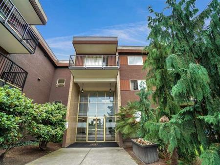 Grosvenor Square Apartments | 10463 150th Street, Surrey